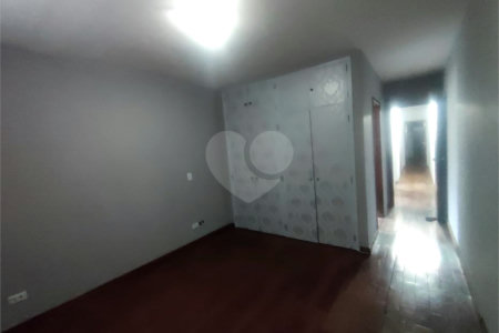Sobrado à venda com 3 quartos, sendo 1 suíte, em Chácara Santo Antônio, São Paulo, SP
