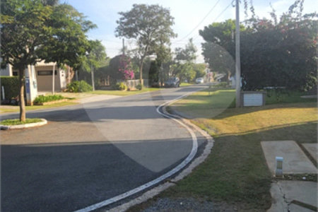 Casa à venda com 5 quartos, sendo 3 suítes, no condomínio Residencial Saint German, Araçoiaba da Serra - SP