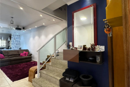 Sobrado à venda com 3 quartos, sendo 1 suíte, em Jardim Popular, São Paulo, SP