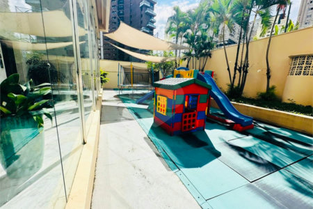 Apartamento à venda ou para alugar com 4 quartos, sendo 1 suíte, em Itaim Bibi, São Paulo, SP