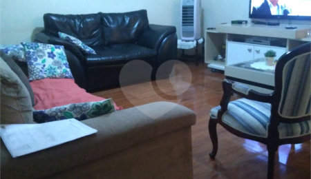 Sobrado à venda com 4 quartos, sendo 3 suítes, em Limão, São Paulo, SP