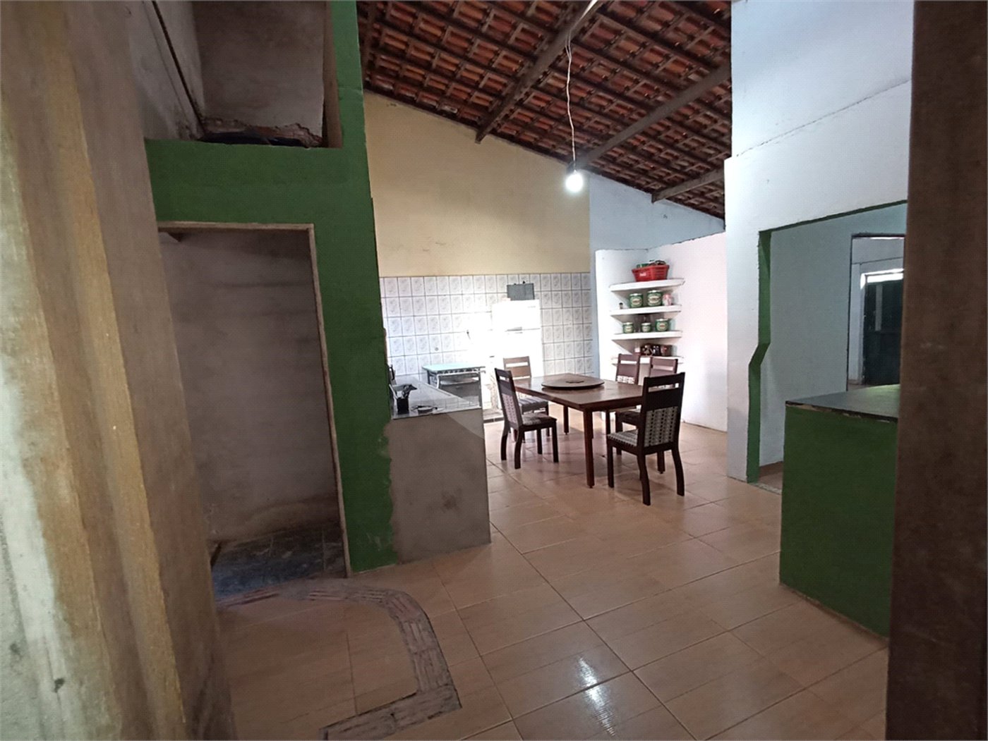Casa à venda com 4 quartos, sendo 1 suíte, em Vila Belo Horizonte, Itapetininga, SP