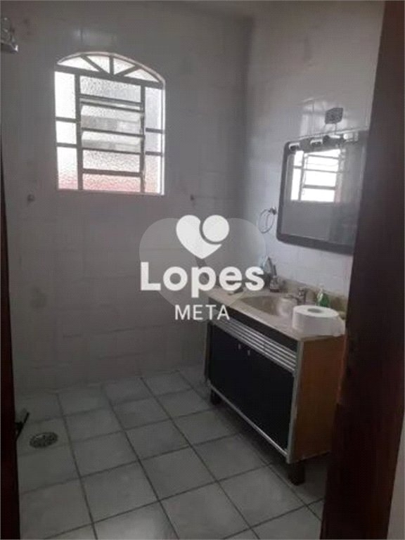 Casa à venda com 3 quartos, sendo 2 suítes, em Jardim Altos de Santana, São José dos Campos, SP