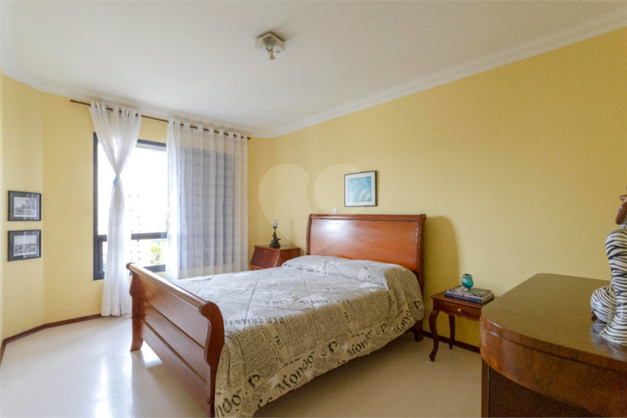 Apartamento à venda com 4 quartos, sendo 2 suítes, em Santana, São Paulo, SP