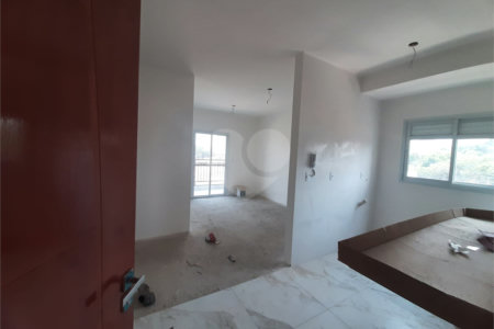 Apartamento à venda com 2 quartos, sendo 1 suíte, em Parada Inglesa, São Paulo, SP