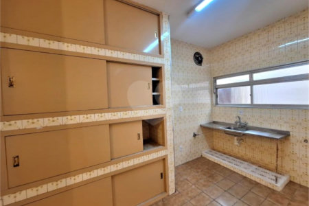 Casa Térrea à venda com 3 quartos, sendo 1 suíte, em Planalto Paulista, São Paulo, SP