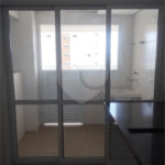 Apartamento à venda com 3 quartos, sendo 1 suíte,  em Loteamento Mogilar, Mogi das Cruzes, SP