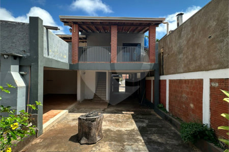 Sobrado à venda ou para alugar com 4 quartos, sendo 2 suítes, em Vila Lacíria, Ponta Porã, MS