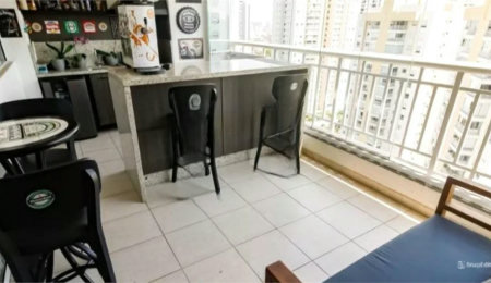 Apartamento à venda com 3 quartos, sendo 1 suíte,  em Vila Andrade, São Paulo, SP