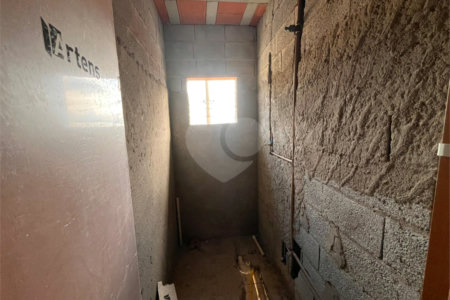 Casa à venda com 3 quartos, sendo 2 suítes, em Vila Suissa, Mogi das Cruzes, SP