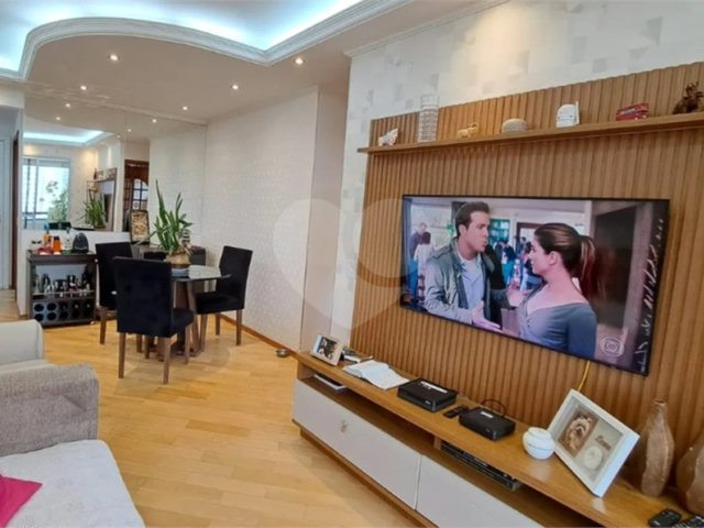 Apartamento à venda com 3 quartos, sendo 1 suíte,  em Tatuapé, São Paulo, SP
