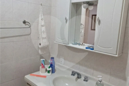 Apartamento à venda com 3 quartos em Praça da Bandeira, Rio de Janeiro, RJ