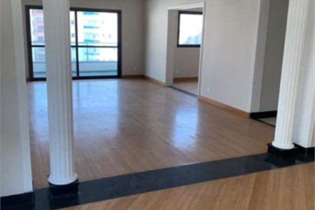 Apartamento à venda com 3 suítes em Vila Suzana, São Paulo, SP