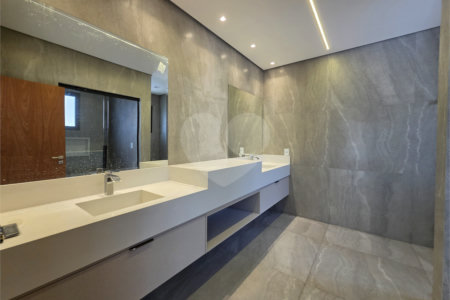 Casa à venda com 5 suítes no condomínio Fazenda Imperial, Sorocaba - SP
