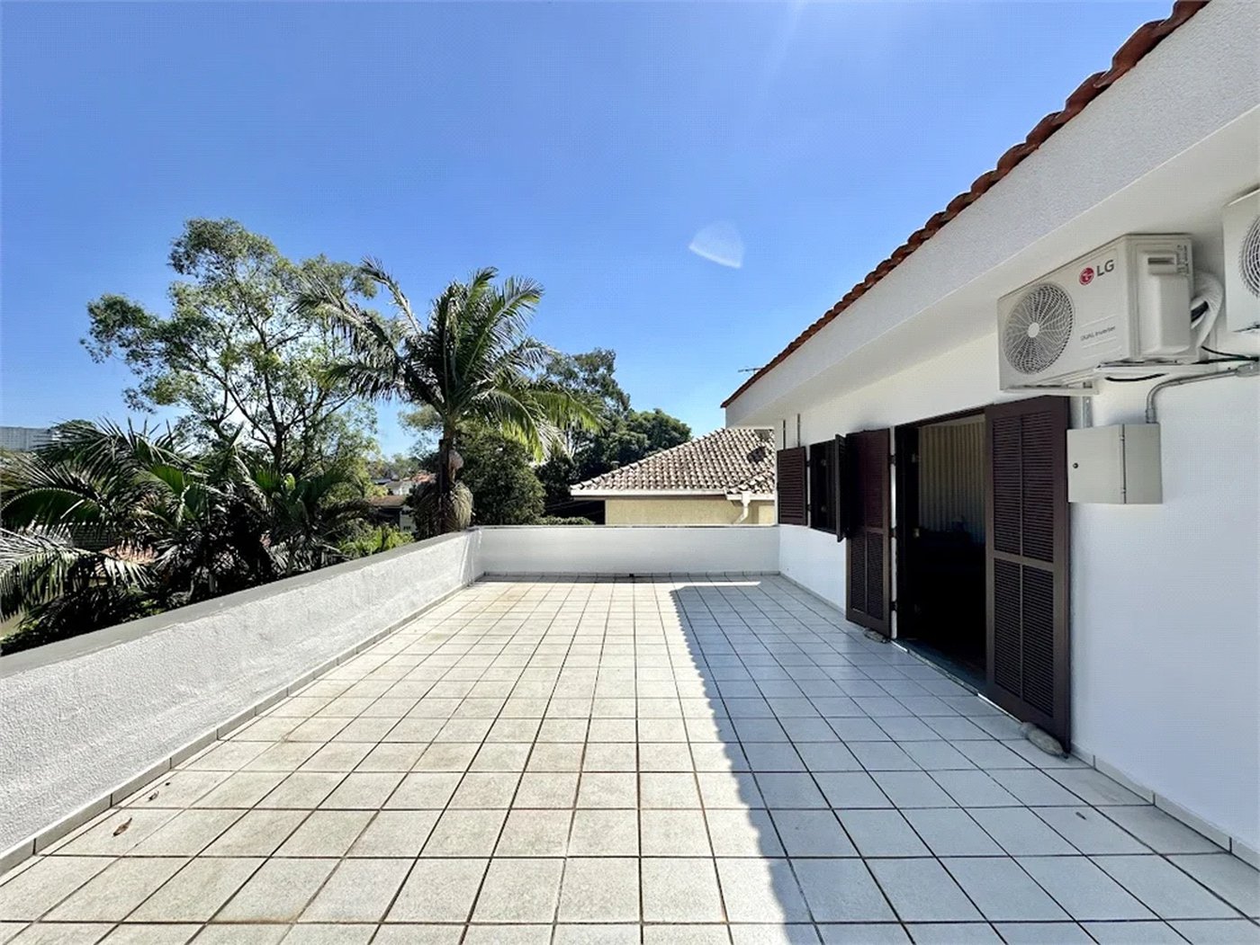 Casa à venda com 5 quartos, sendo 4 suítes, em Parque dos Príncipes, São Paulo, SP