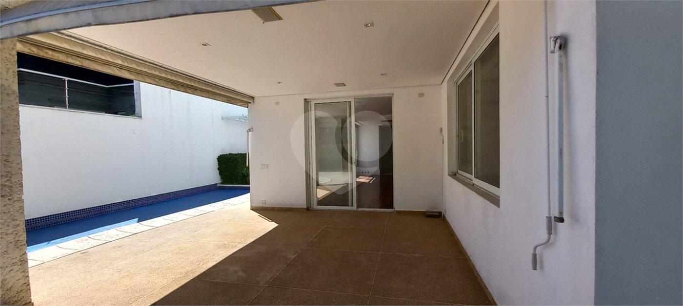 Sobrado à venda ou para alugar com 7 quartos, sendo 4 suítes,  em Cidade Jardim, São Paulo, SP
