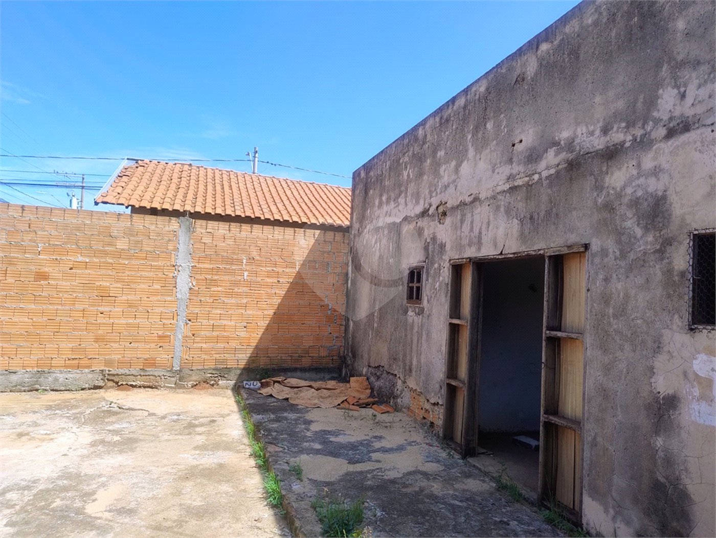 Casa à venda com 2 quartos em Jardim Adalberto Frederico de Oliveira Roxo I, Araraquara, SP