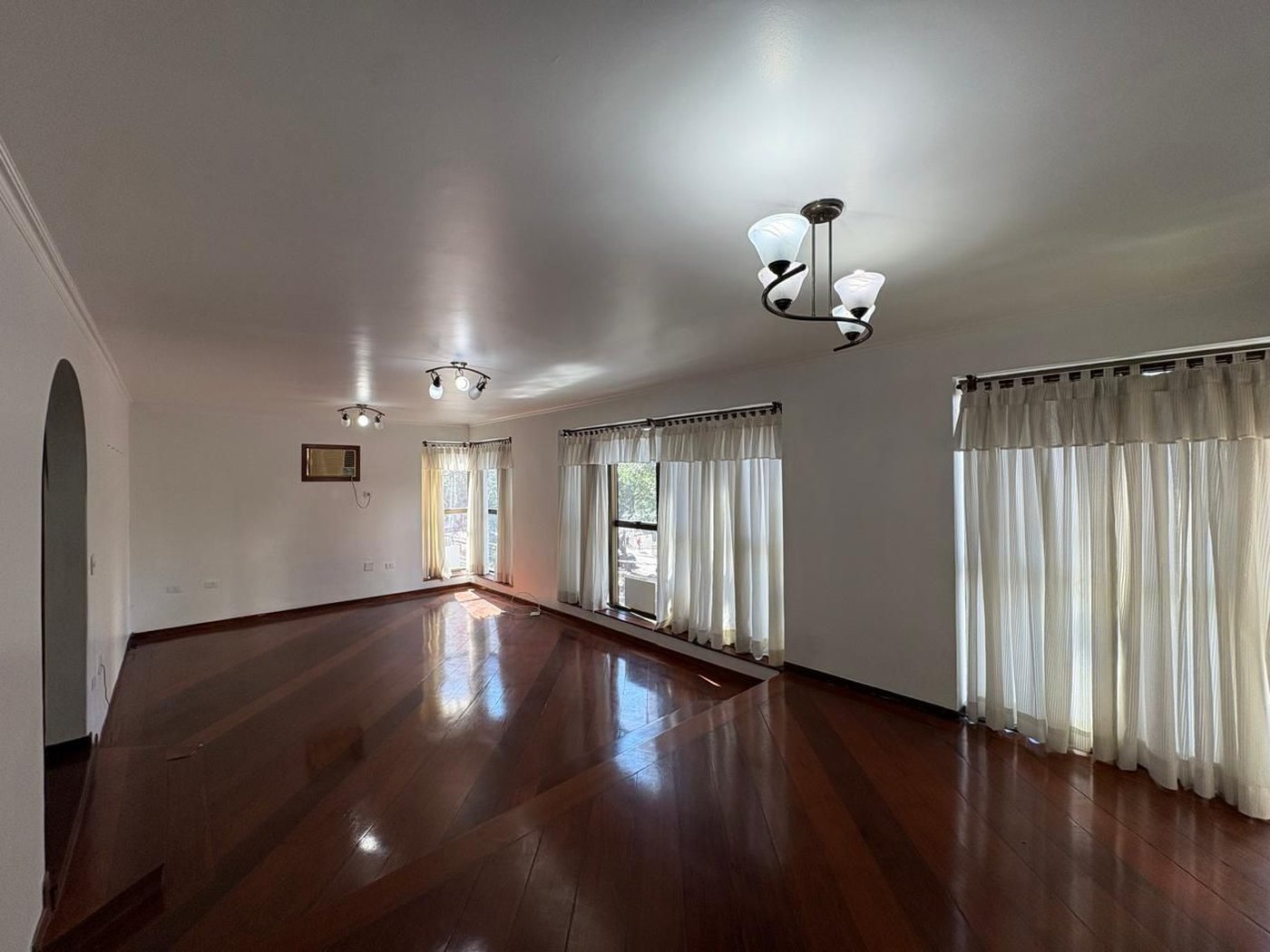 Apartamento com 3 dormitórios à venda, 150 m² por R$ 1.000.000,00 - Pompéia - Santos/SP