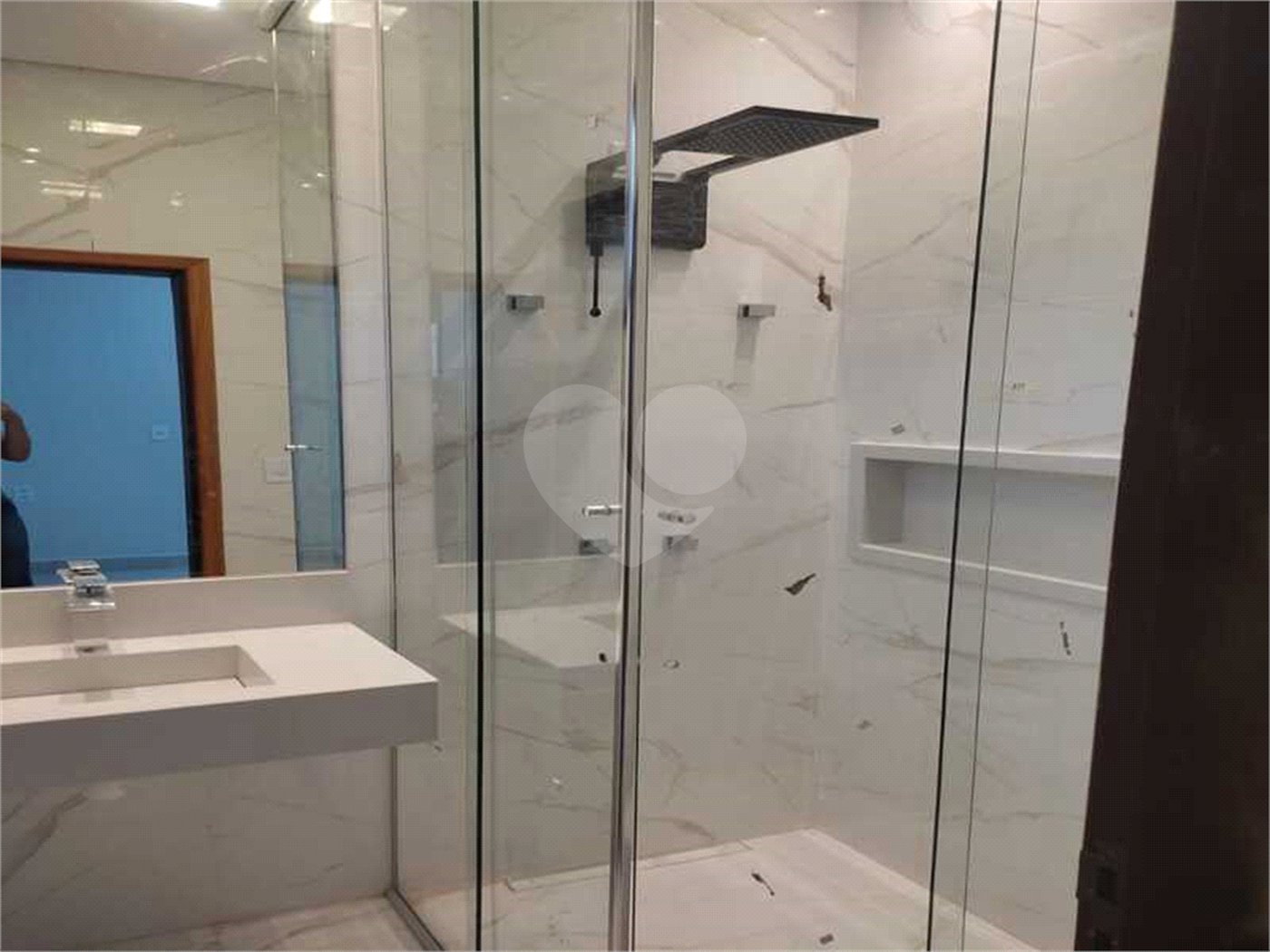 Casa à venda com 3 suítes no condomínio Jardim Residencial London Park, Indaiatuba - SP
