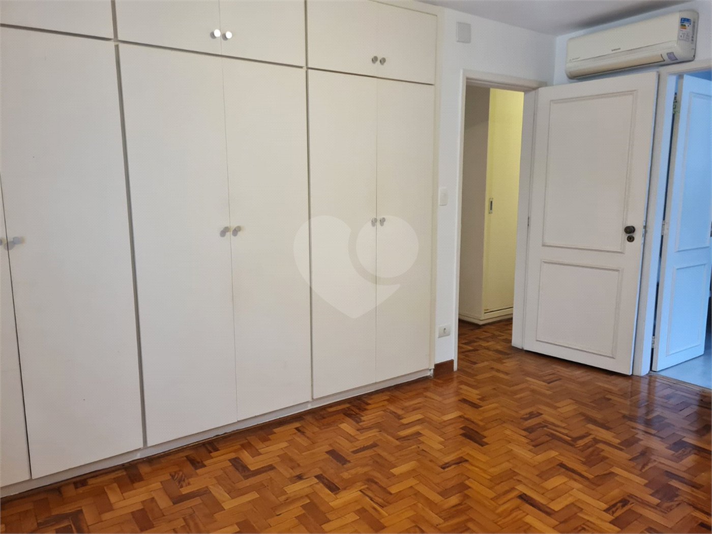 Apartamento à venda ou para alugar com 3 quartos, sendo 1 suíte, em Itaim Bibi, São Paulo, SP
