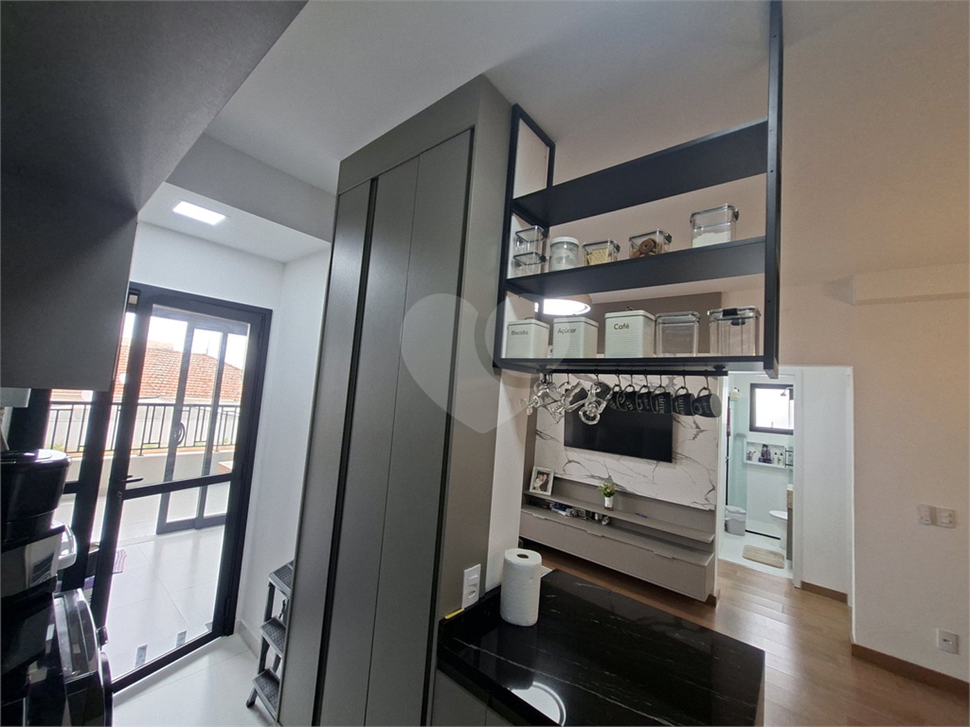Apartamento à venda com 3 quartos, sendo 1 suíte,  no Centro, Itapetininga, SP
