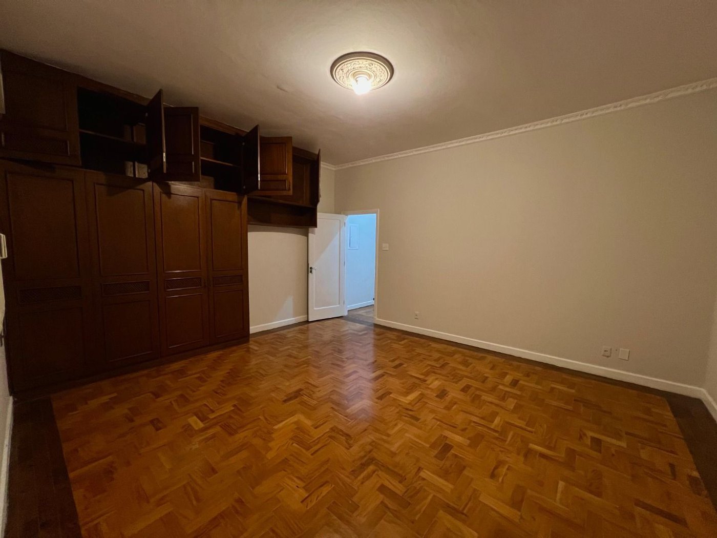 Casa com 4 dormitórios para alugar, 335 m² por R$ 21.181,12 - Gonzaga - Santos/SP