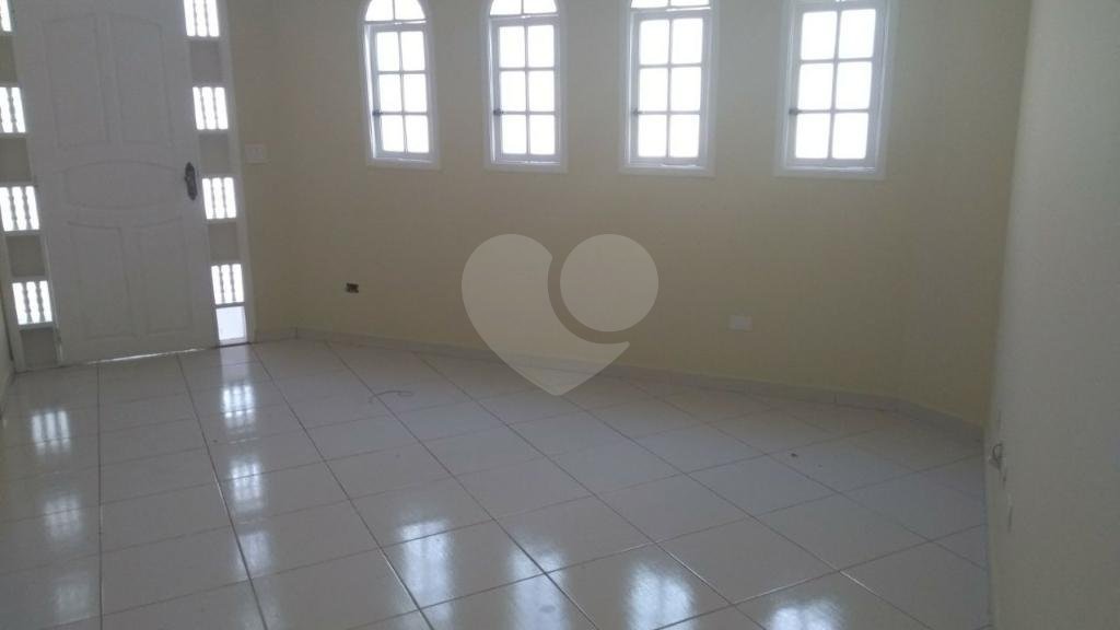 Casa à venda com 3 quartos, sendo 1 suíte, no condomínio São Marcos, São Paulo - SP