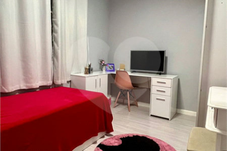 Casa à venda com 2 quartos no condomínio Rubi, Jacareí - SP