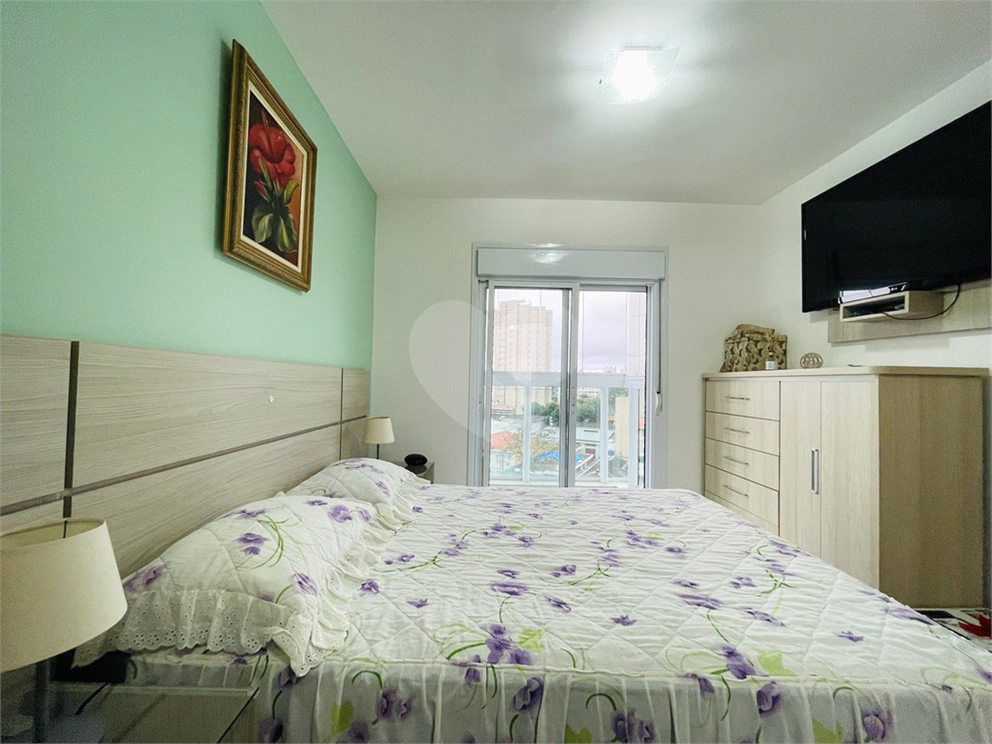 Apartamento à venda com 2 suítes em Vila Scarpelli, Santo André, SP