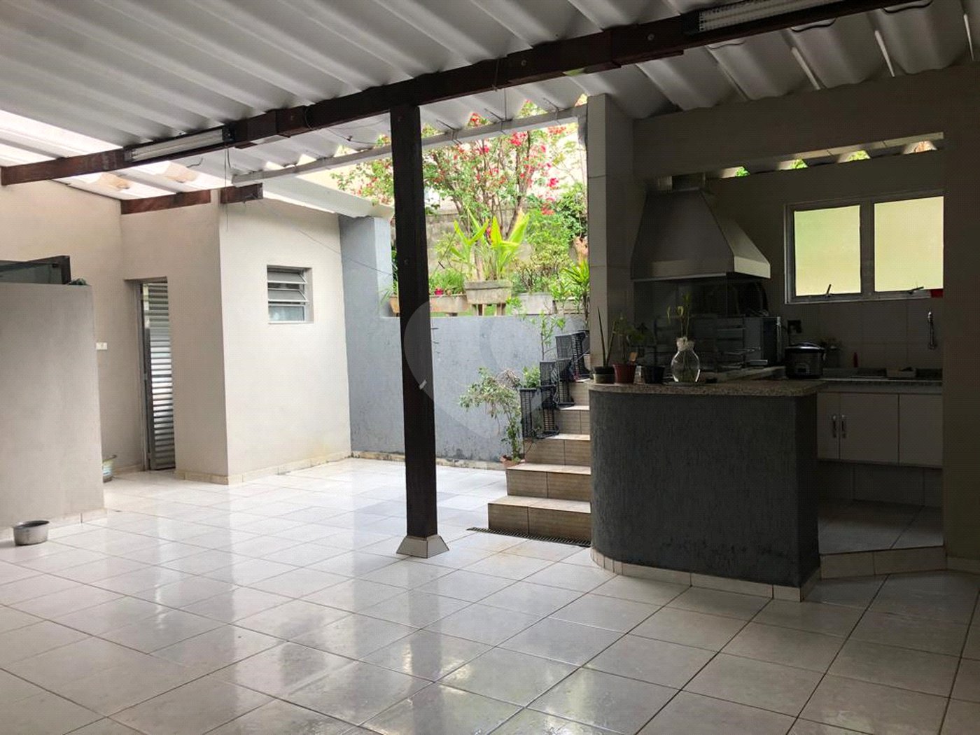 Sobrado à venda com 3 quartos, sendo 1 suíte, em Vila Mariza Mazzei, São Paulo, SP