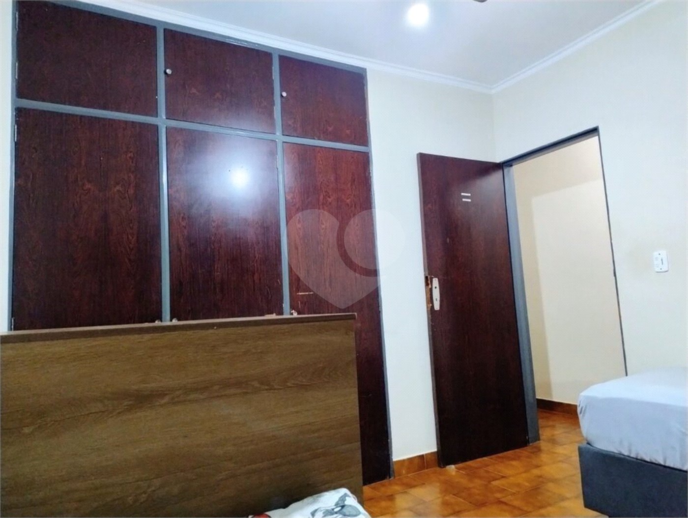 Casa à venda com 3 quartos, sendo 1 suíte, em Vila Mariana, Ribeirão Preto, SP