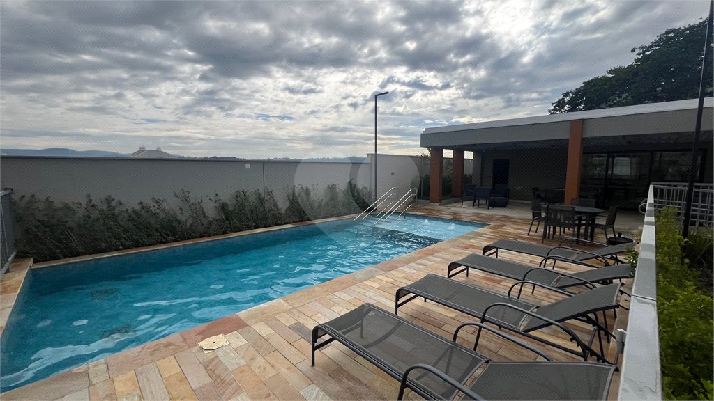 Apartamento à venda ou para alugar com 2 suítes em Alvinópolis, Atibaia, SP