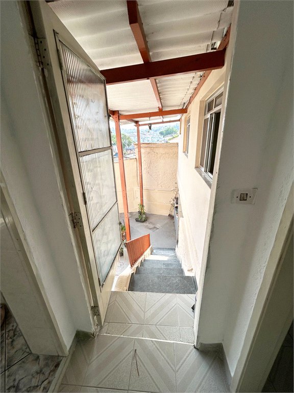 Sobrado à venda com 3 quartos, sendo 1 suíte,  em Jardim Santa Emília, São Paulo, SP