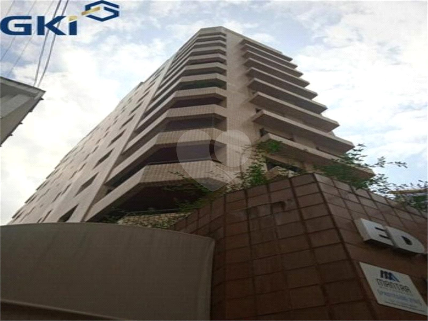 Apartamento à venda ou para alugar com 4 quartos, sendo 1 suíte, em Pinheiros, São Paulo, SP