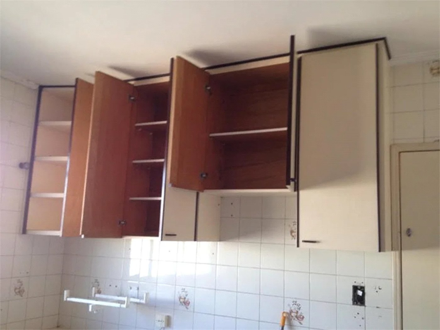 Sobrado à venda com 4 quartos, sendo 2 suítes, em Jardim Bonfiglioli, São Paulo, SP