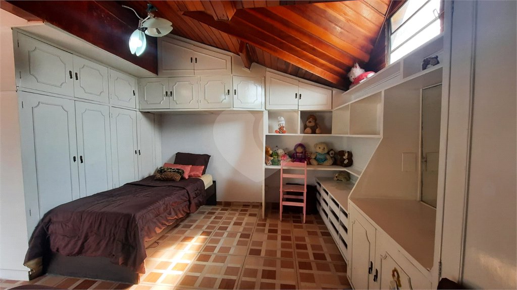 Sobrado para alugar com 3 quartos, sendo 2 suítes, em Interlagos, São Paulo, SP