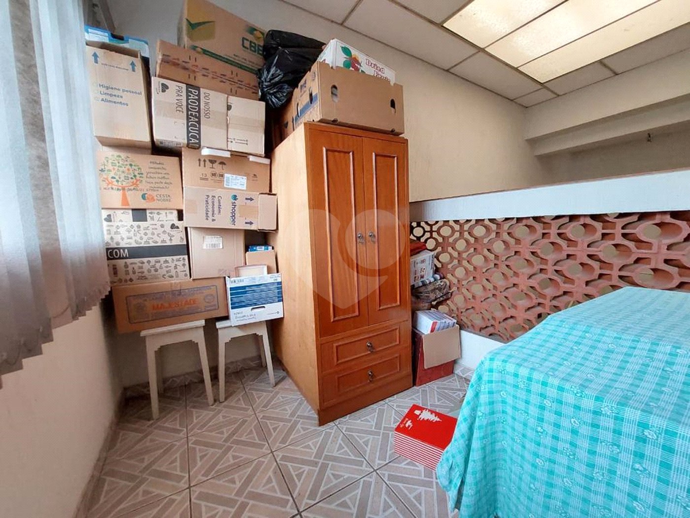 Sobrado à venda com 2 quartos, sendo 1 suíte,  em Vila Pereira Cerca, São Paulo, SP
