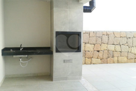 Casa à venda com 4 suítes no condomínio Vila Panorama, Indaiatuba - SP
