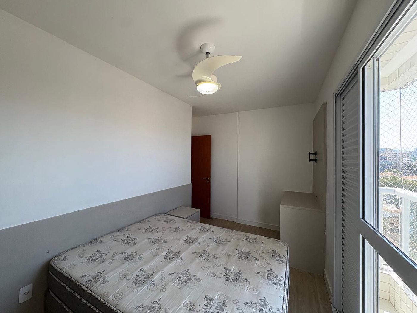 Apartamento com 2 dormitórios à venda, 65 m² por R$ 650.000,00 - Boqueirão - Santos/SP
