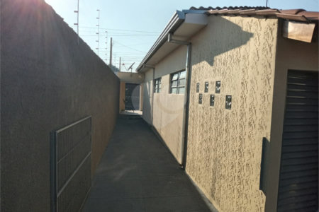 Casa à venda com 2 quartos no Centro, Araraquara, SP