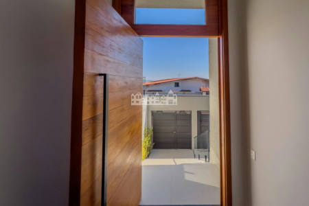 Casa à venda com 3 quartos, sendo 3 suítes, em Jardim Paulista, Atibaia - SP