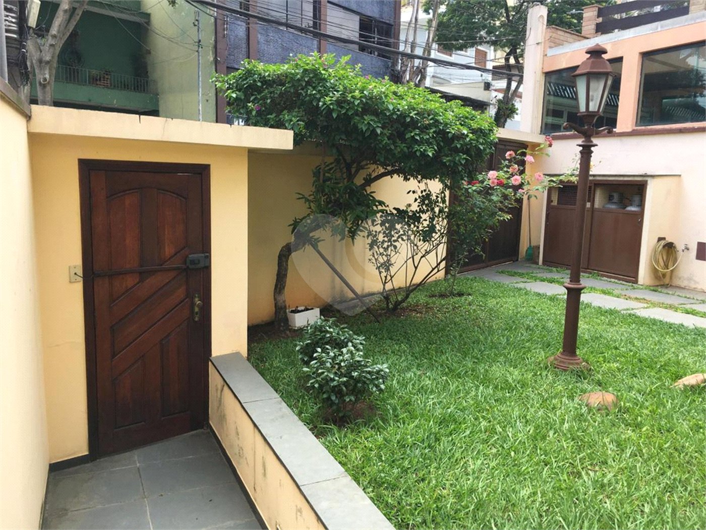 Casa à venda com 4 quartos, sendo 2 suítes,  em Vila Suzana, São Paulo, SP