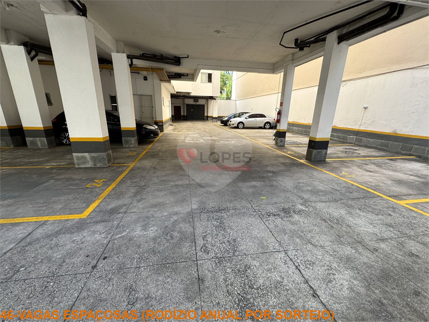 Apartamento à venda com 3 quartos, sendo 1 suíte, em Grajaú, Rio de Janeiro, RJ