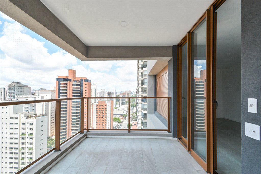 Apartamento à venda com 1 suíte em Vila Nova Conceição, São Paulo, SP