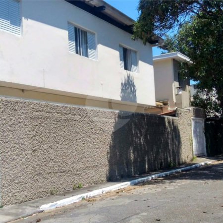 Sobrado à venda com 5 quartos, sendo 1 suíte,  em Planalto Paulista, São Paulo, SP