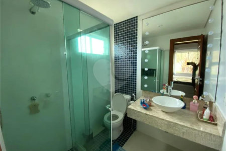 Casa à venda com 4 quartos, sendo 3 suítes,  em Praia Rasa, Armação dos Búzios, RJ