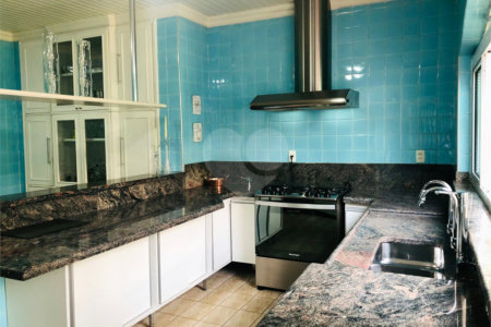 Casa Térrea à venda com 3 quartos, sendo 1 suíte,  em Vila Industrial, Mogi das Cruzes, SP