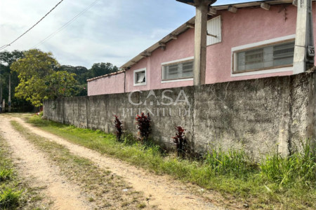 Chácara à venda com 3 suítes em Inhayba, Sorocaba, SP