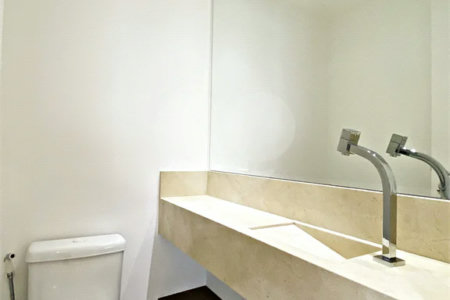 Apartamento à venda com 3 suítes em Santa Teresinha, São Paulo, SP