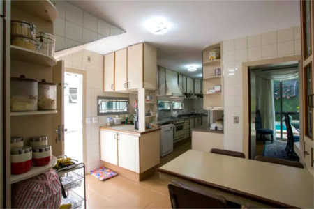 Casa à venda com 3 suítes no condomínio Praça Coronel Fernandes de Lima,47, São Paulo - SP
